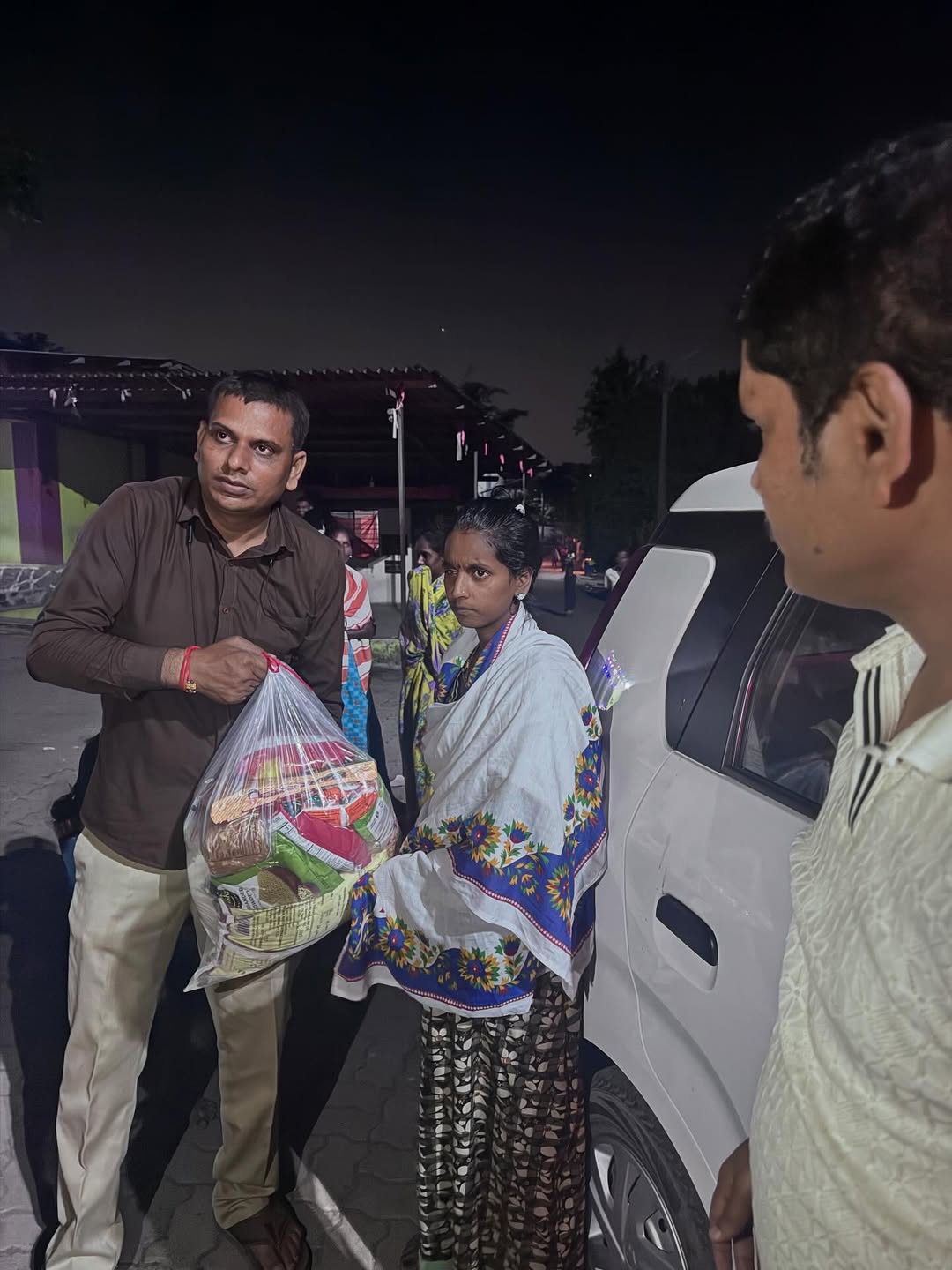 A Birthday with a Purpose 🎂🤝This year, I celebrated my birthday by giving back — distributing (9)